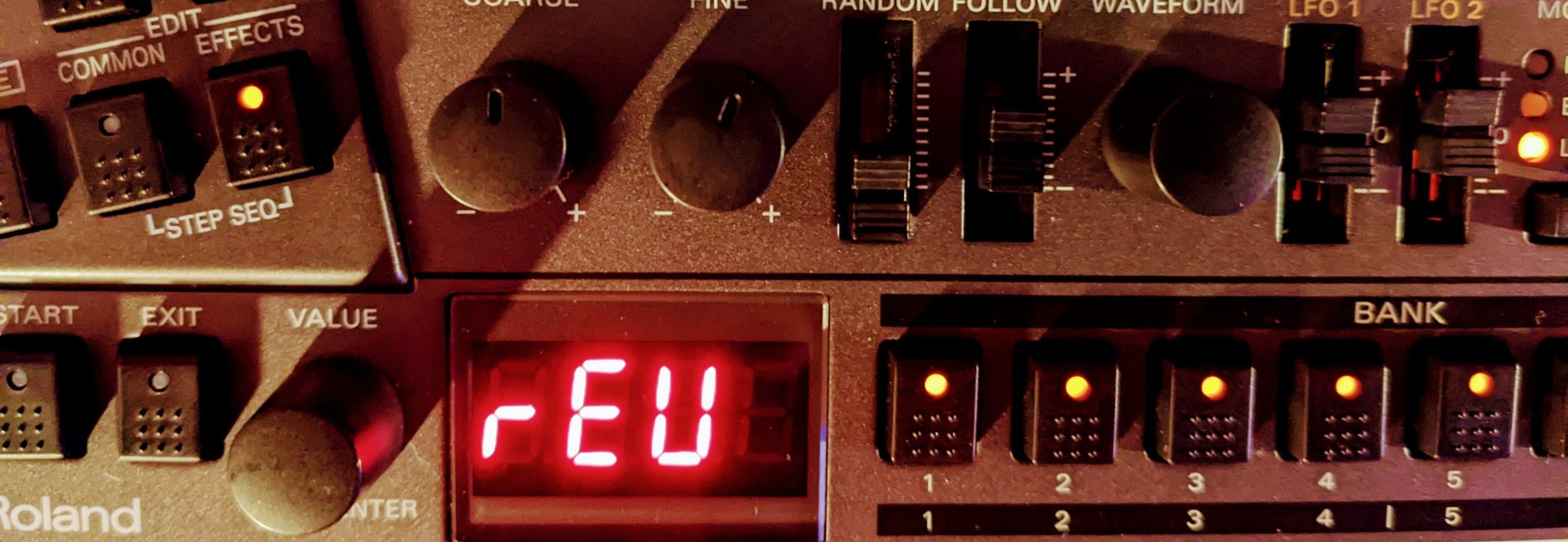Roland JD-08 Review 2022 — Kulshan Studios